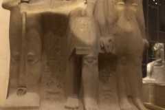 Novyj-muzej-v-gize-ekskursiya-Cami-Tour